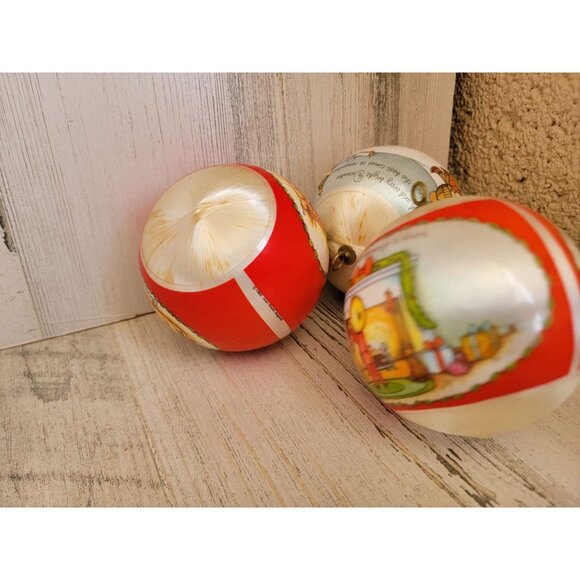 Vintage Hallmark satin Ball Xmas scenic ornament set - Picture 8 of 8